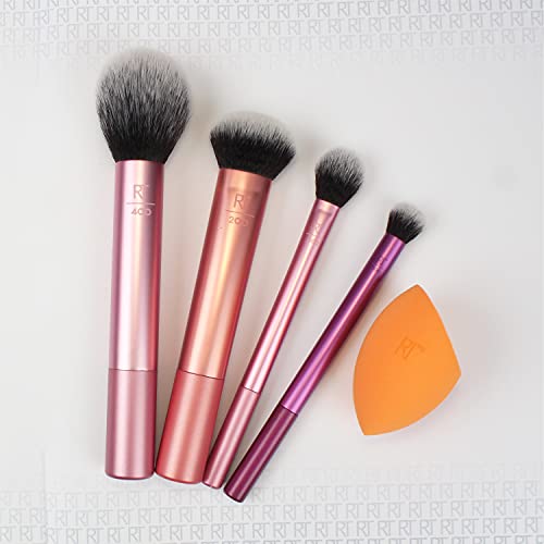 Real Techniques Makeup Brush Set with Blender Sponge-Set Of 5 Real Techniques Makeup Brush Set with Blender Sponge-Set Of 5